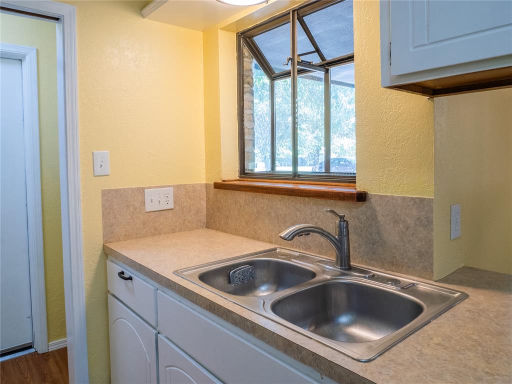 2523 Ne Heritage Creek Drive Property Photo 16