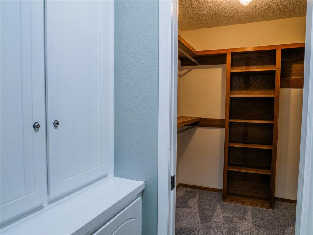 2523 Ne Heritage Creek Drive Property Photo 25
