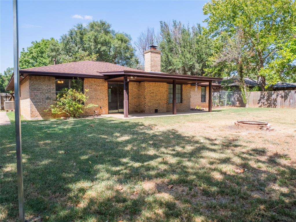 2523 Ne Heritage Creek Drive Property Photo 36