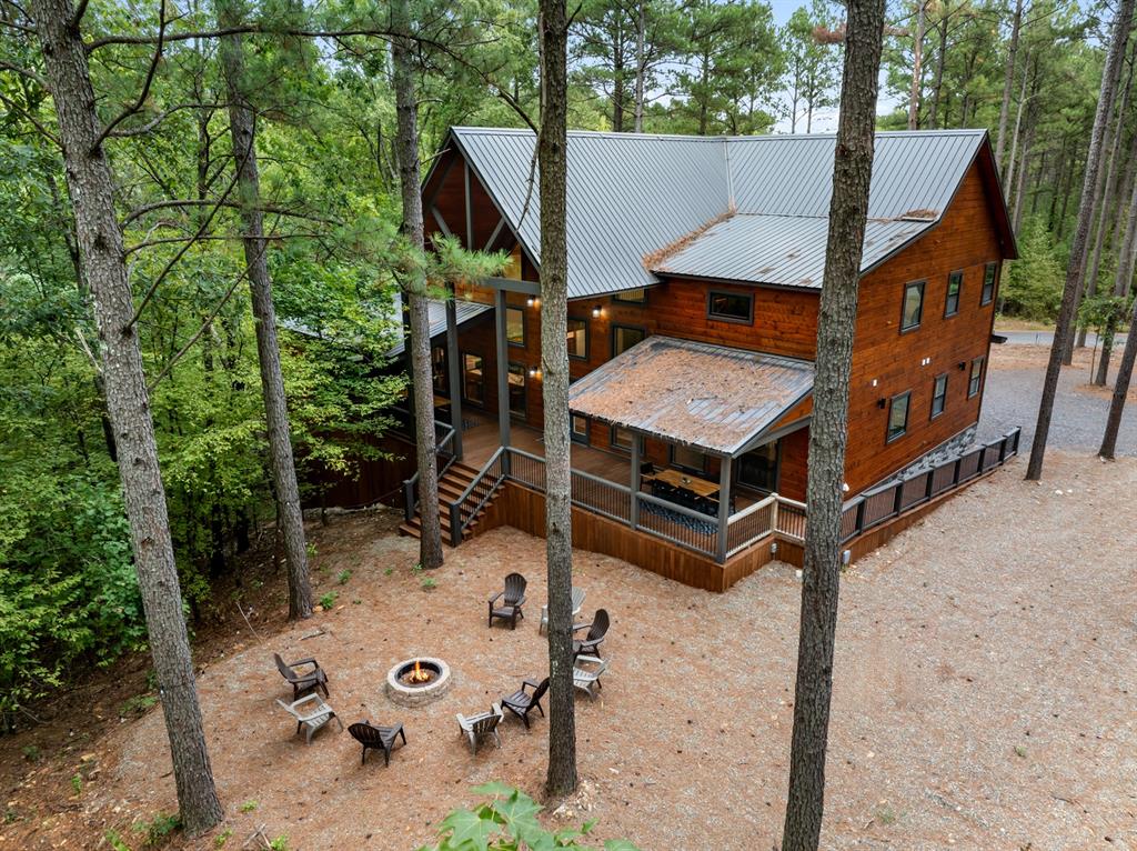 105 Western Pine Trail Property Photo 45