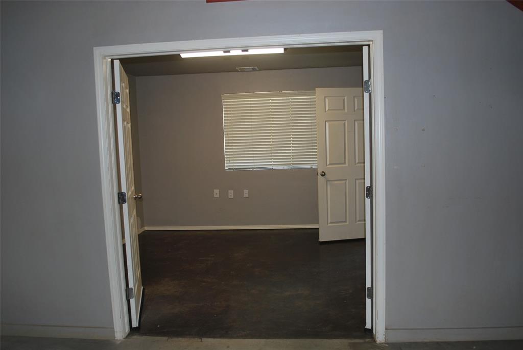 12313 N Meritt Avenue Property Photo 13