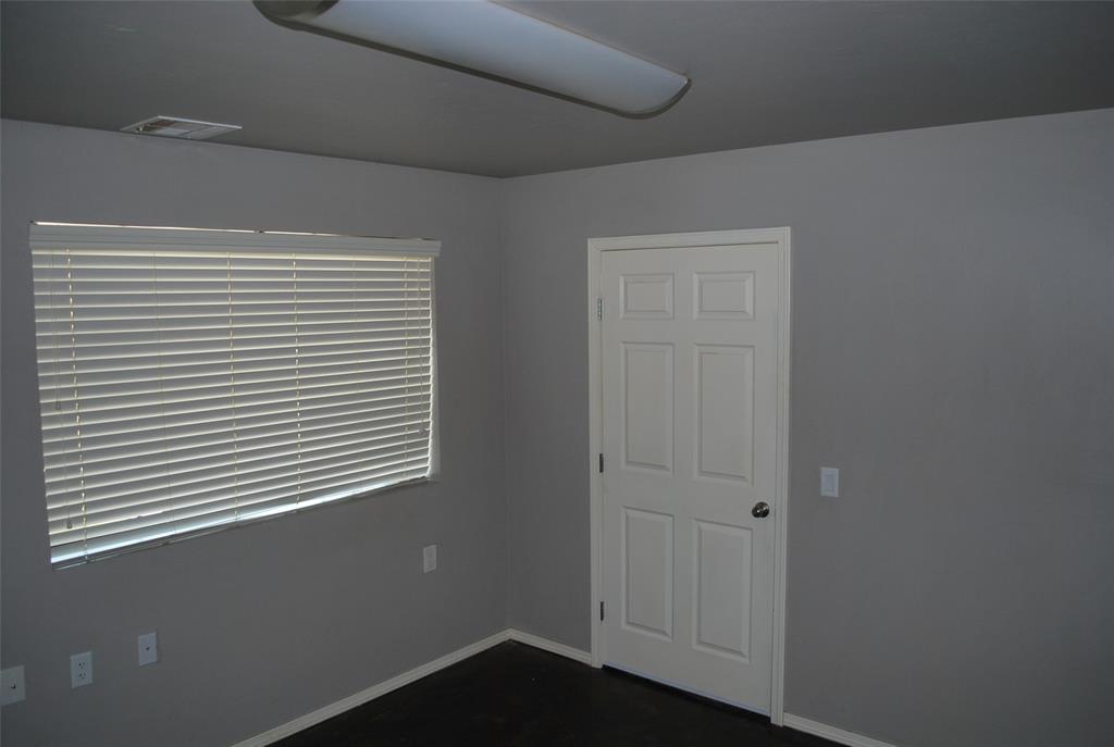 12313 N Meritt Avenue Property Photo 14