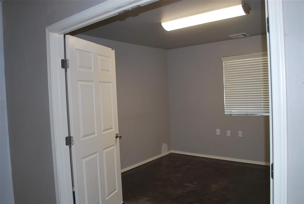 12313 N Meritt Avenue Property Photo 16