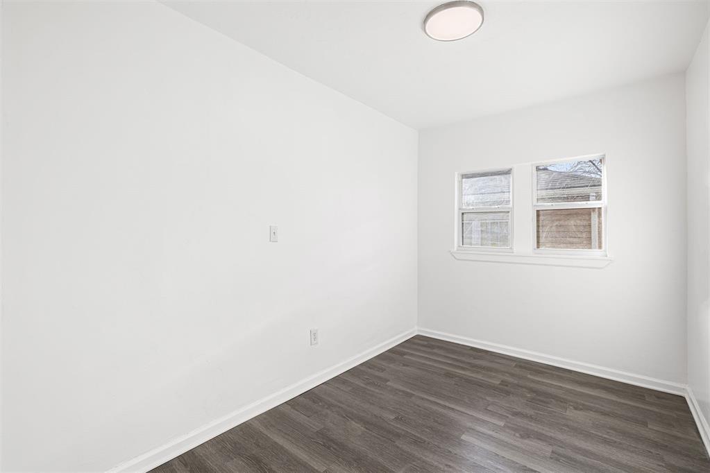 913 Ne 28th Street Property Photo 19
