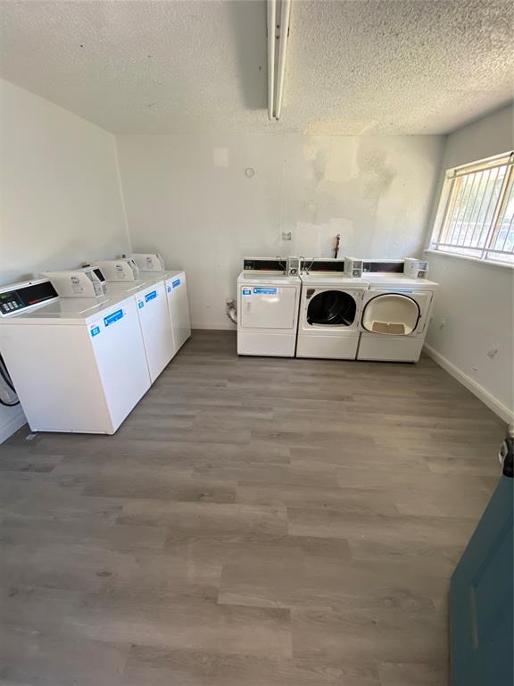 6220 S Douglas Avenue Property Photo 10