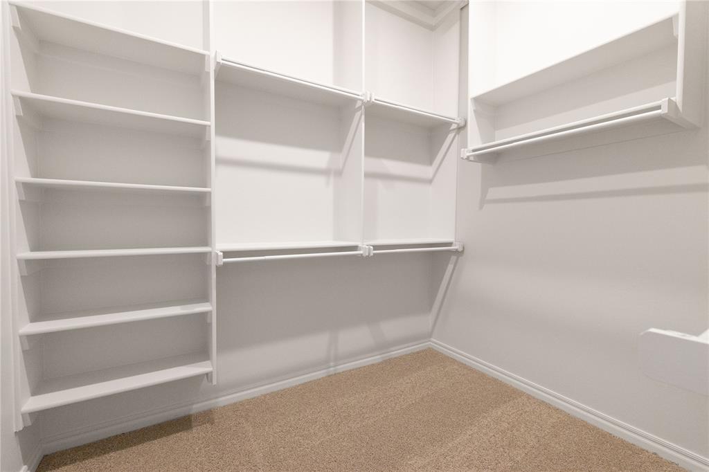 11620 Grace Boulevard Property Photo 19
