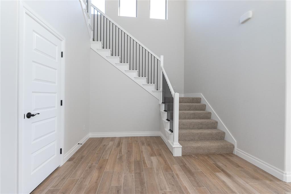 11620 Grace Boulevard Property Photo 24