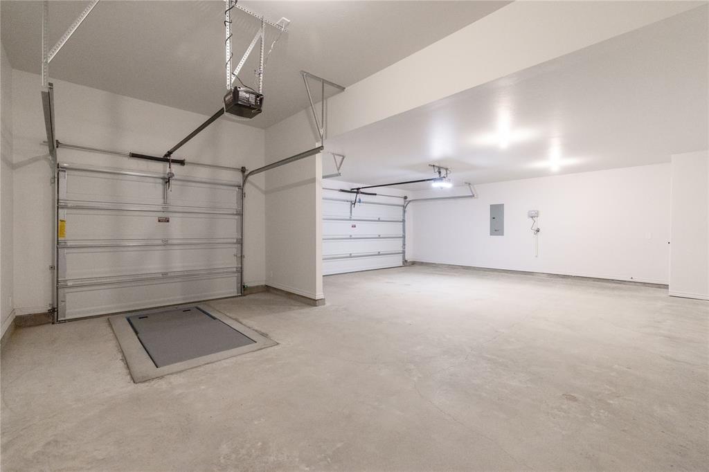 11620 Grace Boulevard Property Photo 36