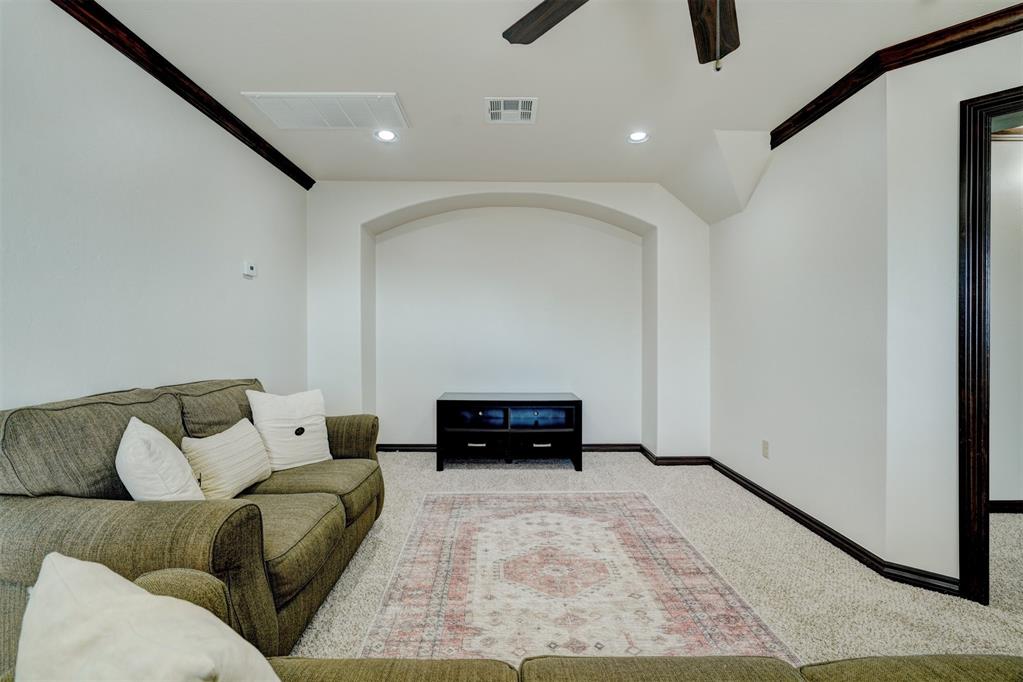 917 Nw 185th Street Property Photo 35