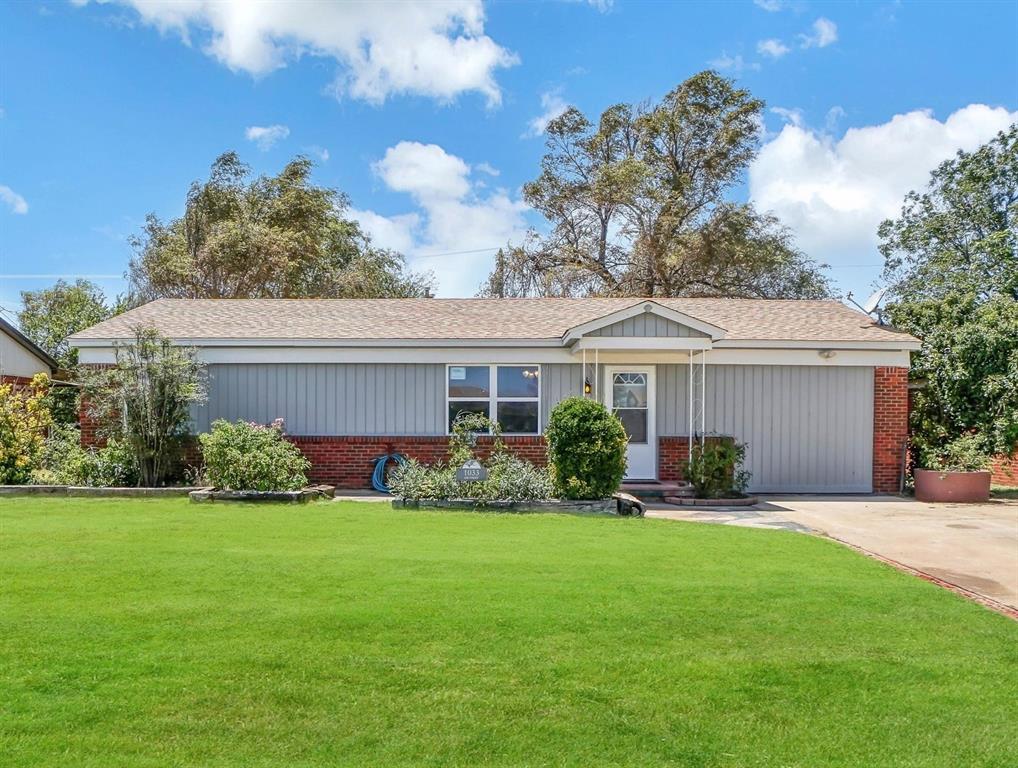 1033 Coe Street Property Photo