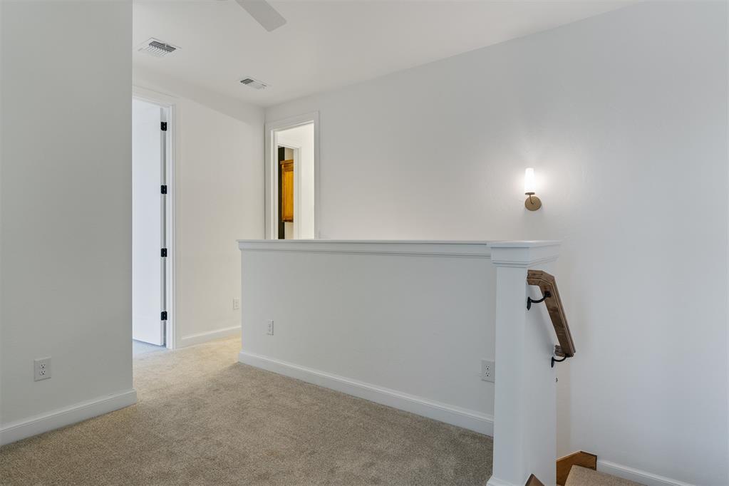 4001 Yellowstone Drive Property Photo 18