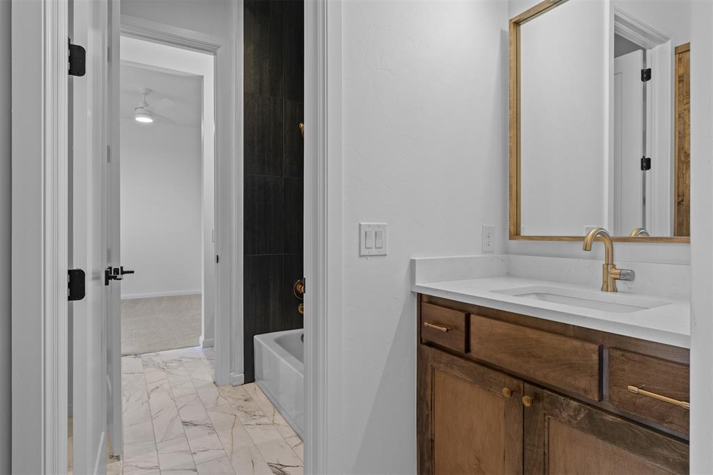 4001 Yellowstone Drive Property Photo 19