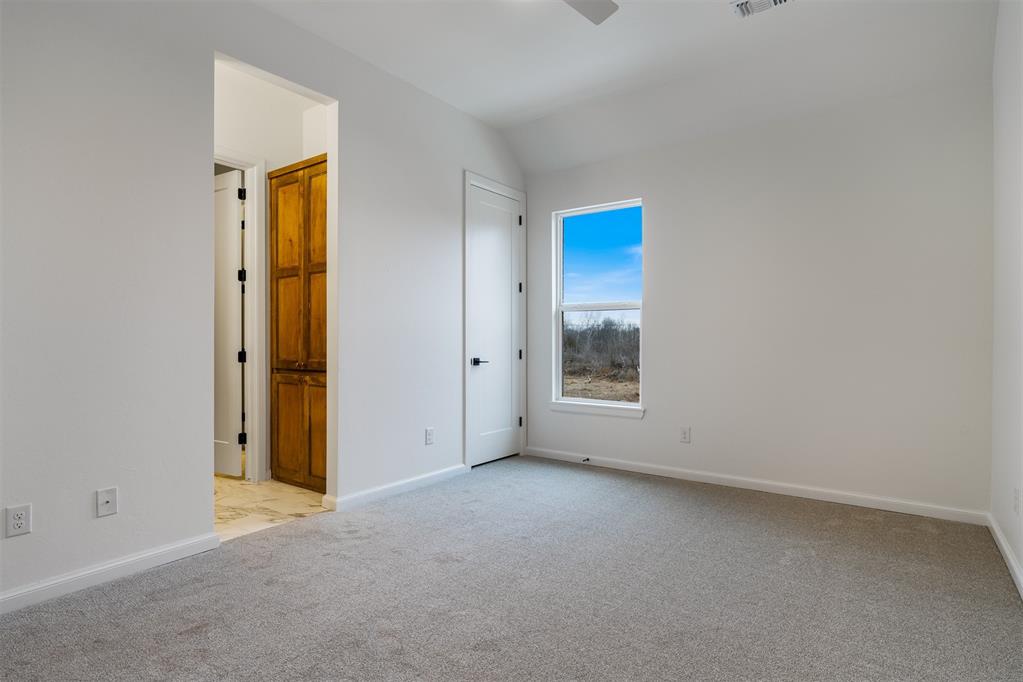 4001 Yellowstone Drive Property Photo 27