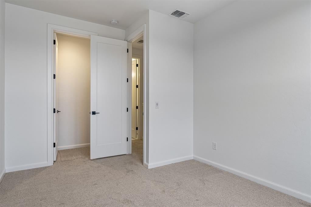 4001 Yellowstone Drive Property Photo 33