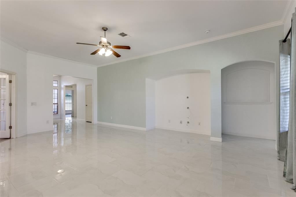 18529 Abierto Drive Property Photo 3