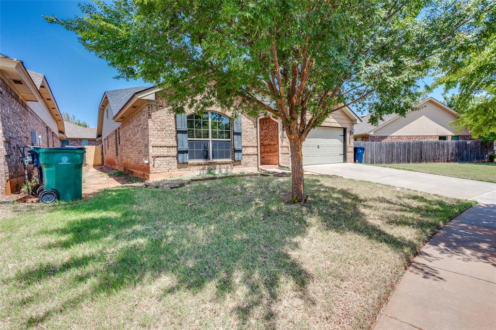 18529 Abierto Drive Property Photo 5