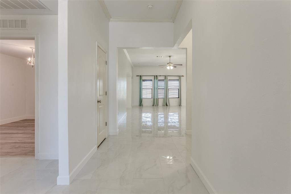 18529 Abierto Drive Property Photo 8