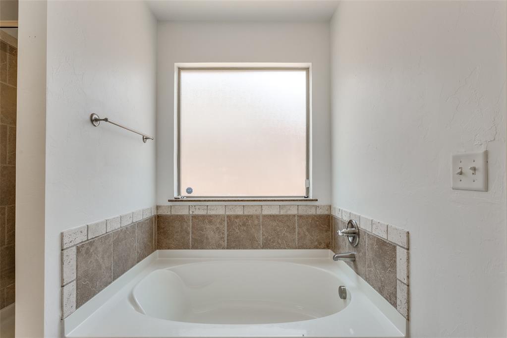 18529 Abierto Drive Property Photo 22