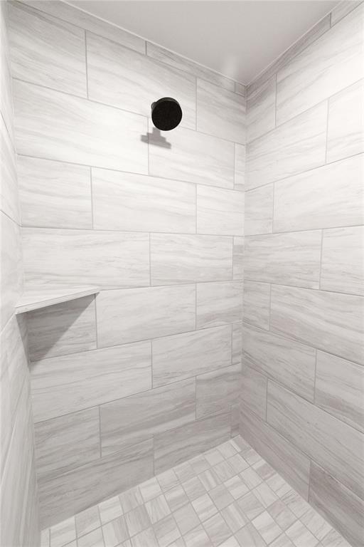 11616 Grace Boulevard Property Photo 13
