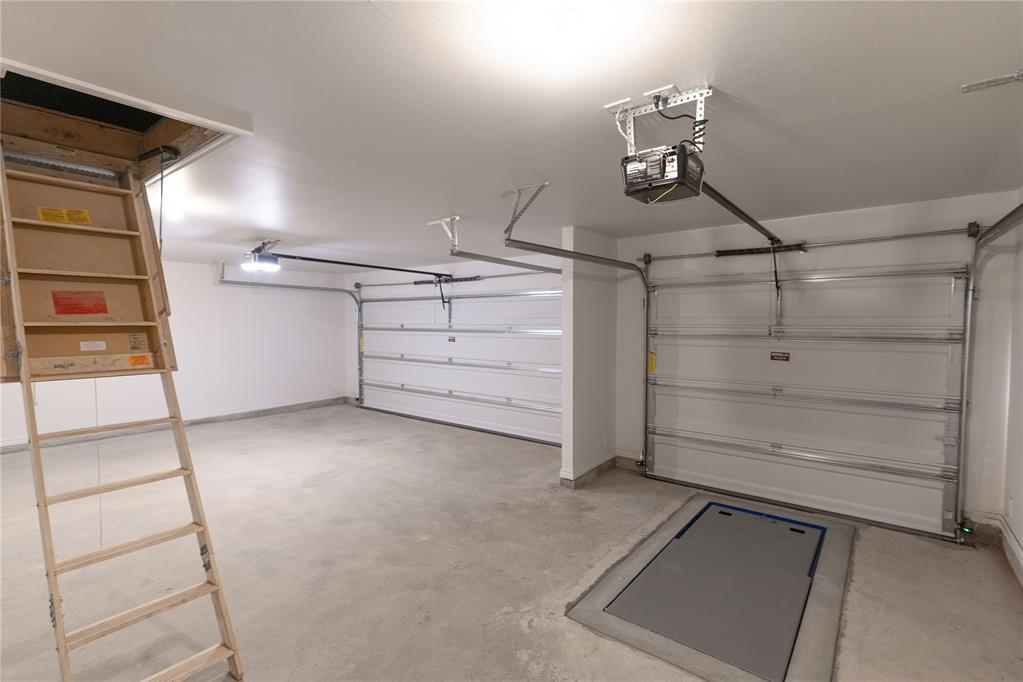 11616 Grace Boulevard Property Photo 24