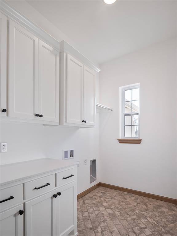 9008 Prairie Valley Drive Property Photo 33