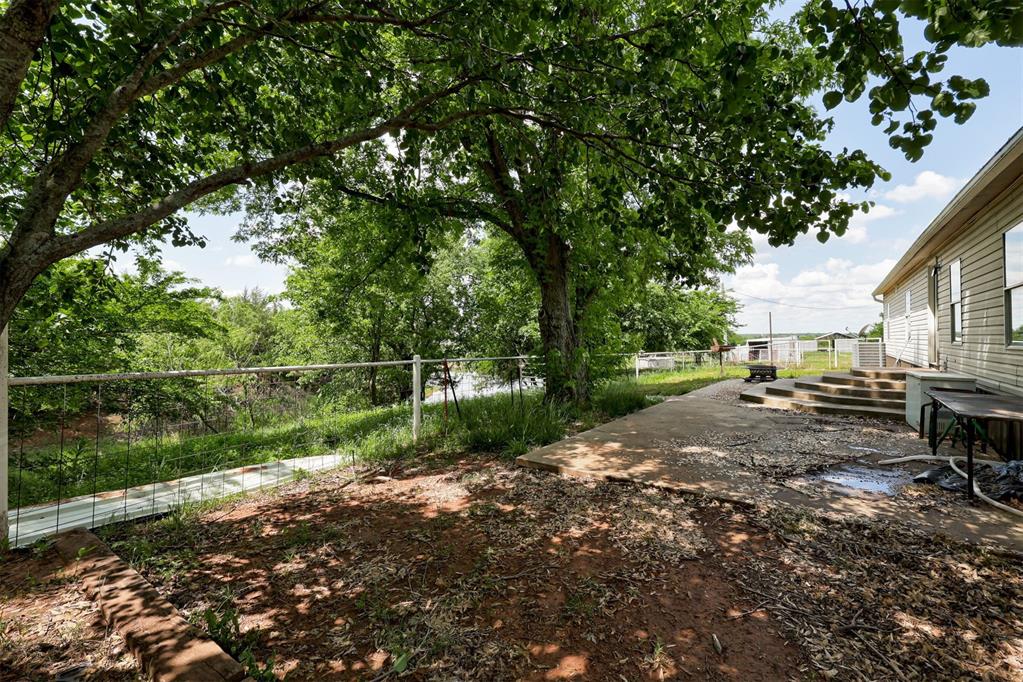 667 County Road 1410 Road Property Photo 21