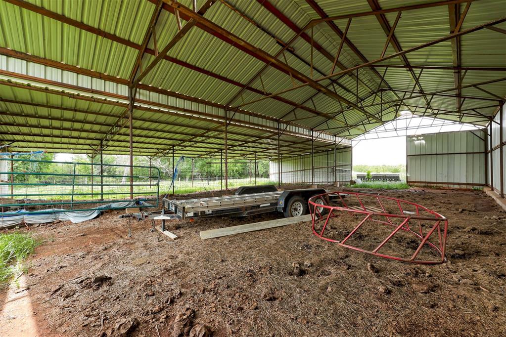 667 County Road 1410 Road Property Photo 27