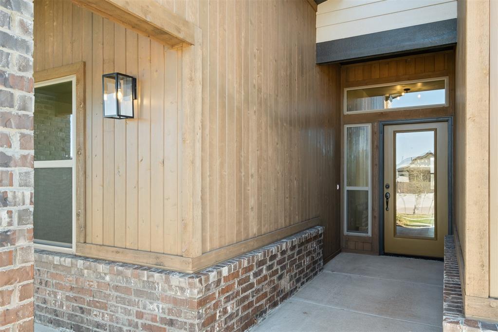 13612 Grass Plain Avenue Property Photo 3