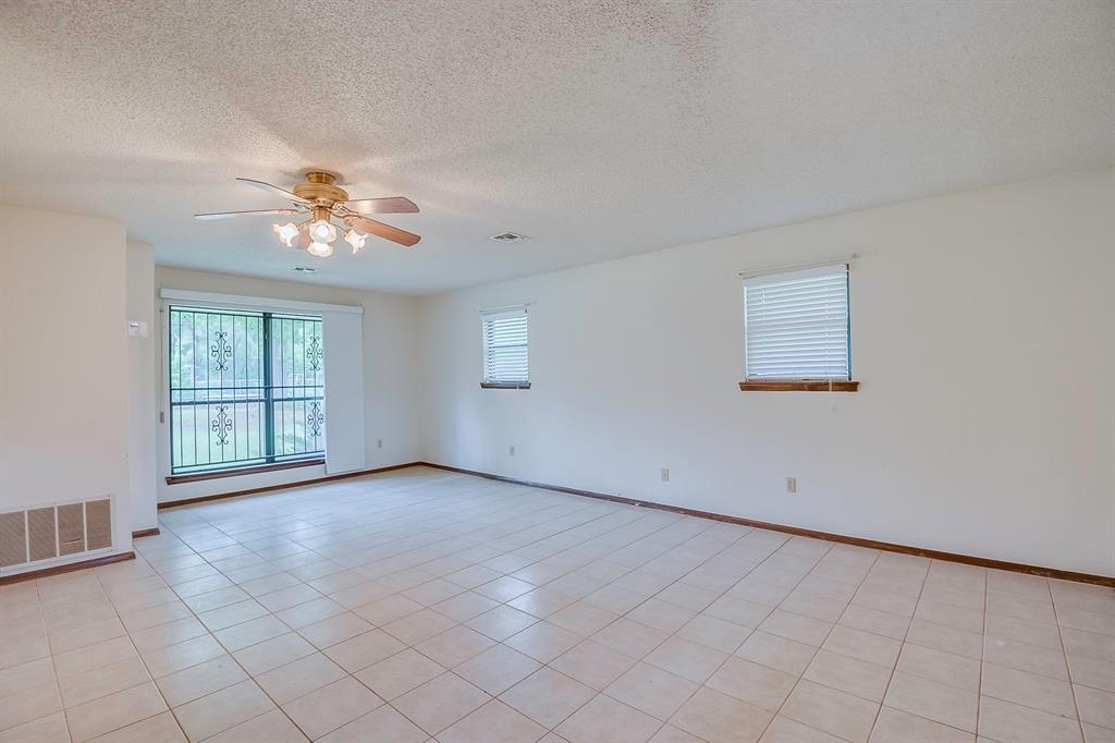 7833 Ne 95th Street Property Photo 20