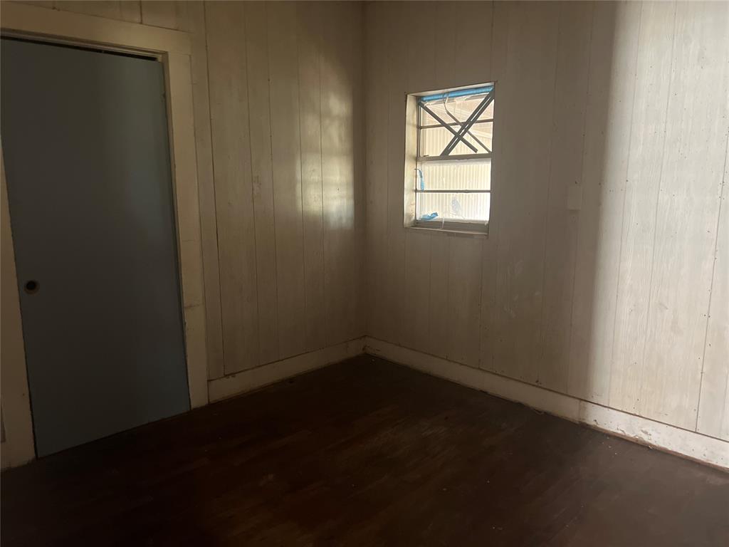 1800 N Okla Avenue Property Photo 8
