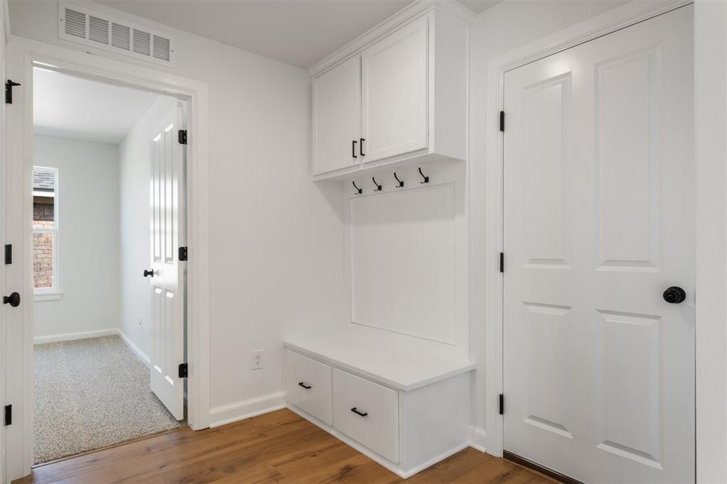 3209 Mount Nebo Drive Property Photo 15