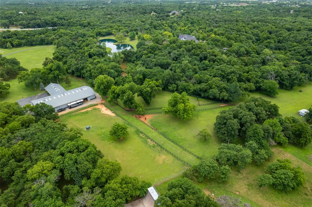 2701 Twin Creek Drive Property Photo 47