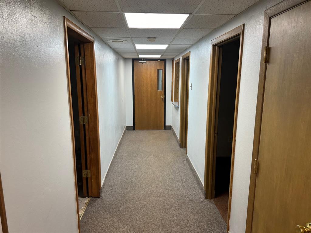 320 N I-35 Service Road Property Photo 13