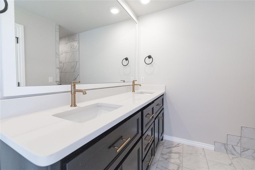 16417 Villa Valeria Way Property Photo 11