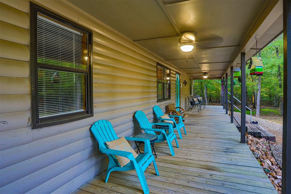 5089 N Us Hwy 259 Property Photo 2