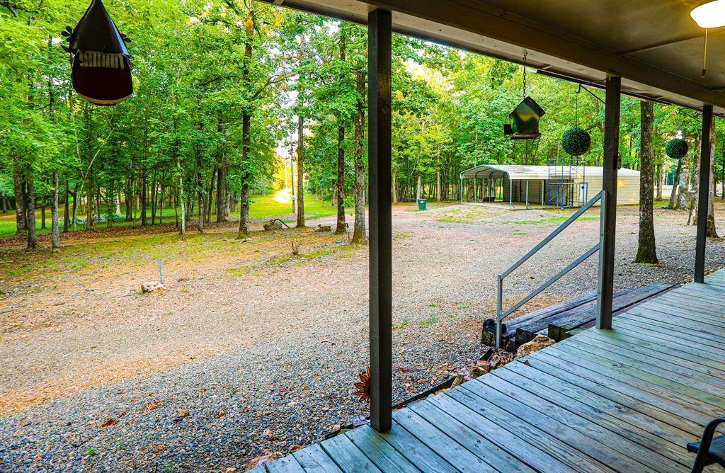 5089 N Us Hwy 259 Property Photo 4
