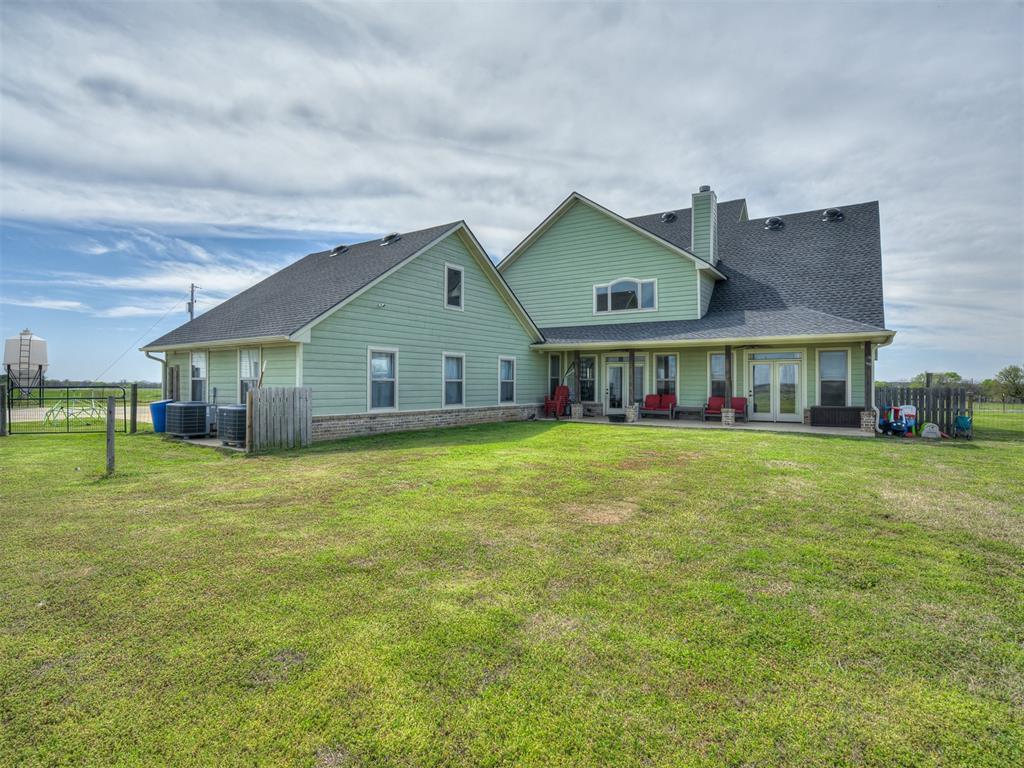 352077 E 800 Road Property Photo 7