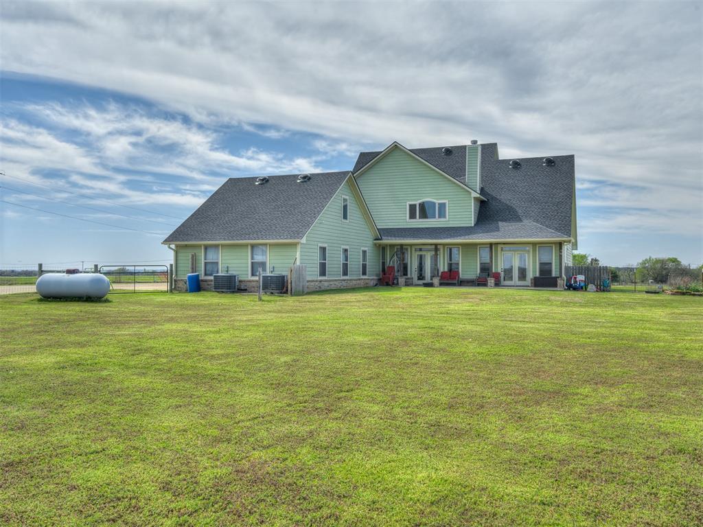 352077 E 800 Road Property Photo 10