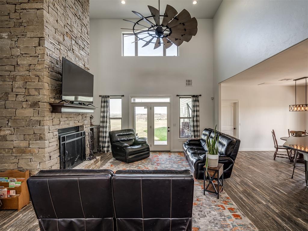 352077 E 800 Road Property Photo 14