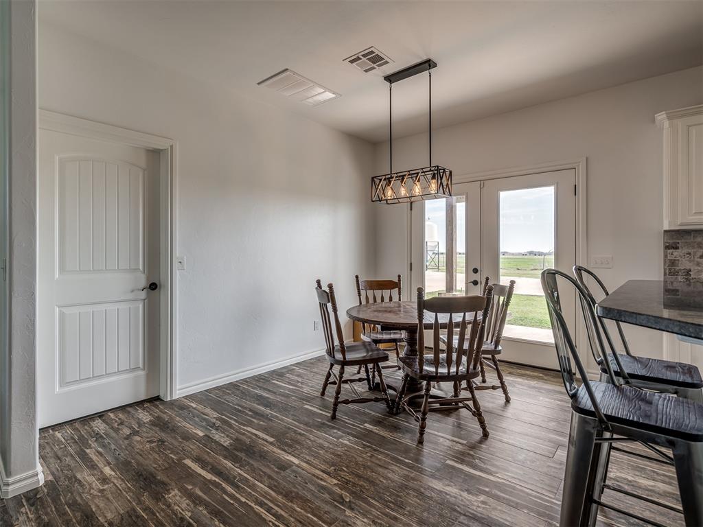 352077 E 800 Road Property Photo 19