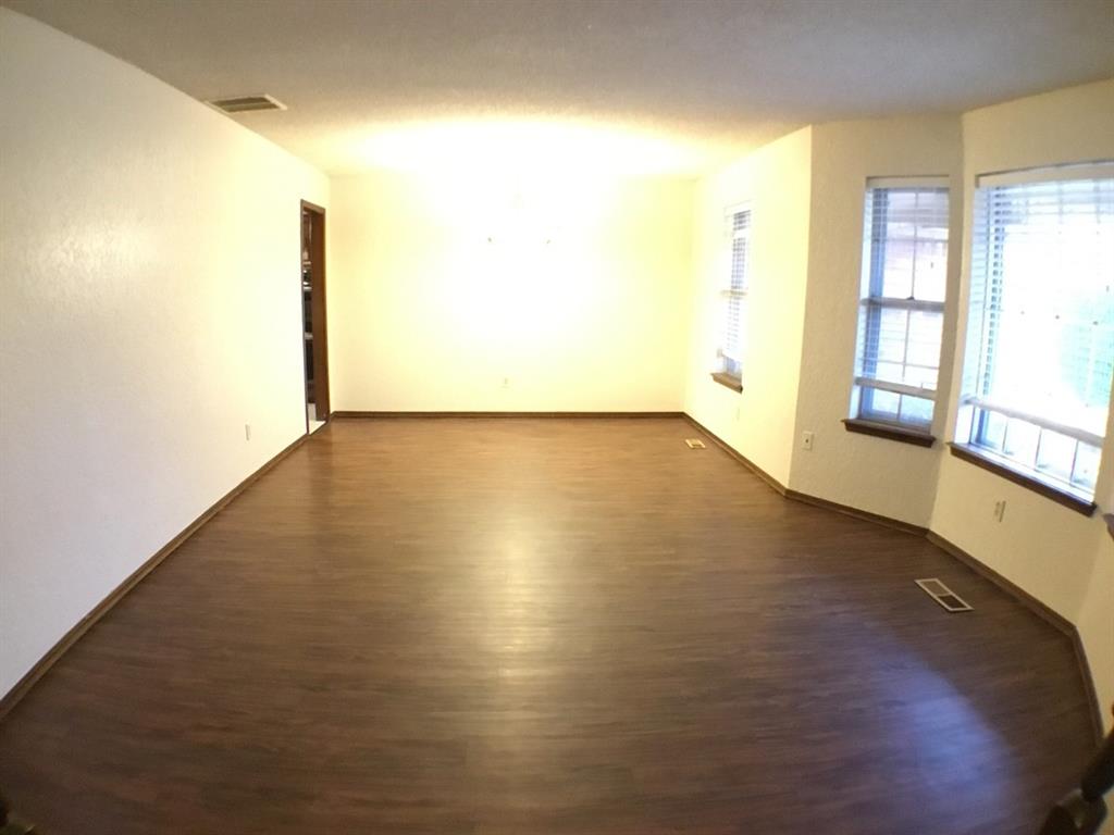 11405 Saint Charles Avenue Property Photo 2