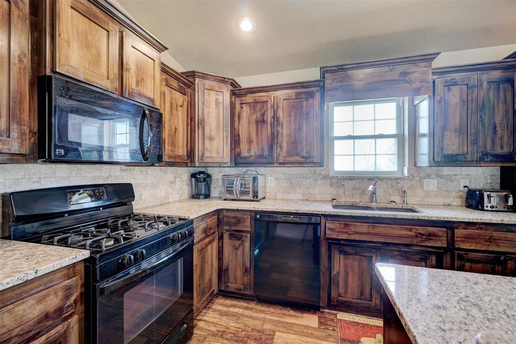 56123 Moccasin Trail Property Photo 13