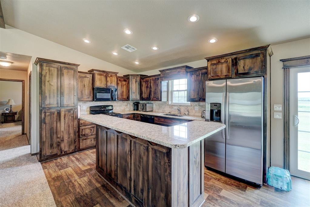 56123 Moccasin Trail Property Photo 15