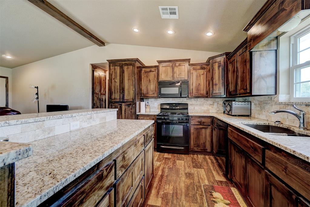 56123 Moccasin Trail Property Photo 16