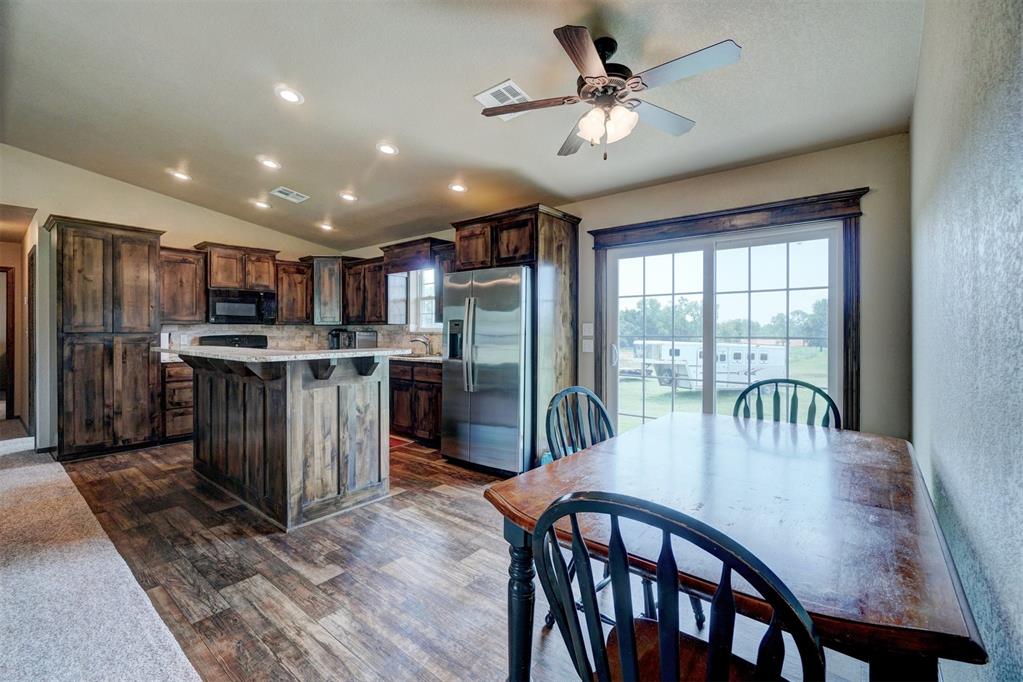 56123 Moccasin Trail Property Photo 18