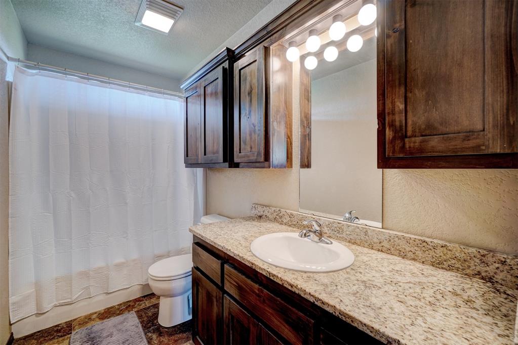 56123 Moccasin Trail Property Photo 22