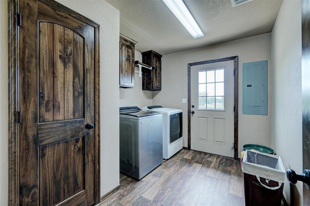 56123 Moccasin Trail Property Photo 25