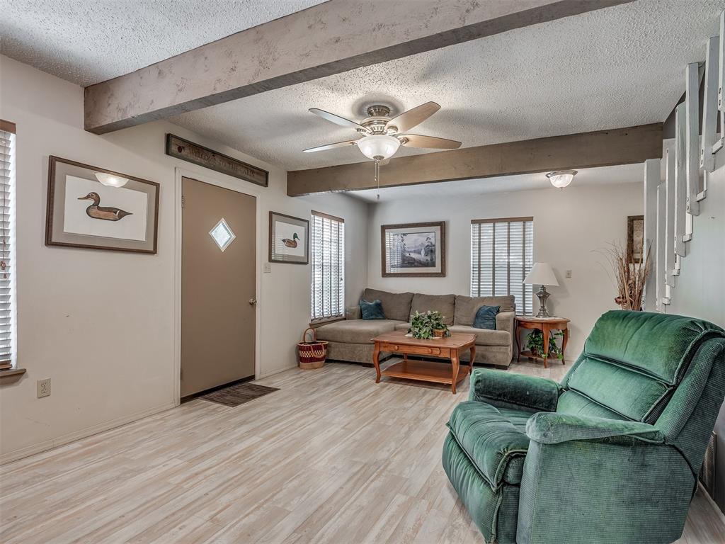 4877 Shangrila Road Property Photo 6