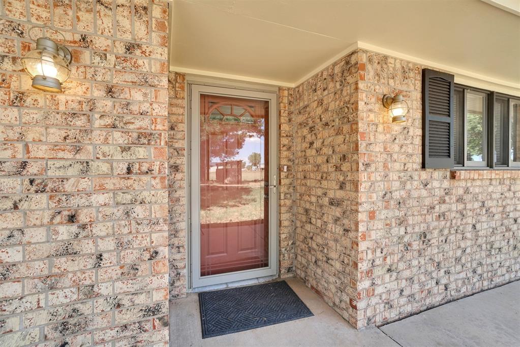 20575 E County Road 157 Property Photo 4
