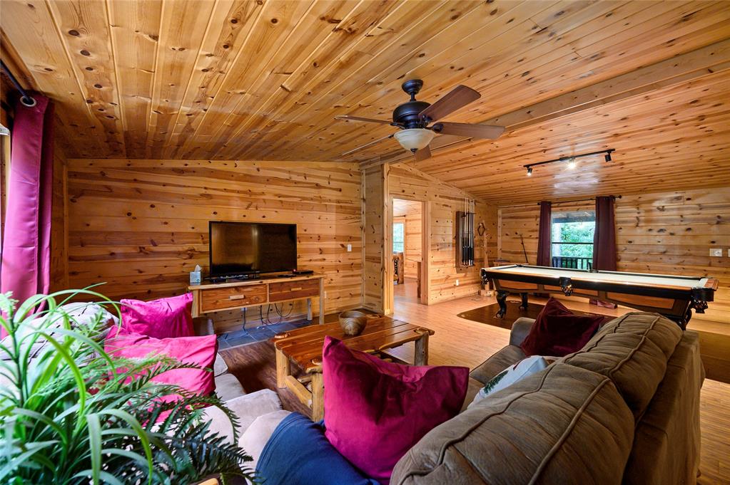447 Mako Road Property Photo 10